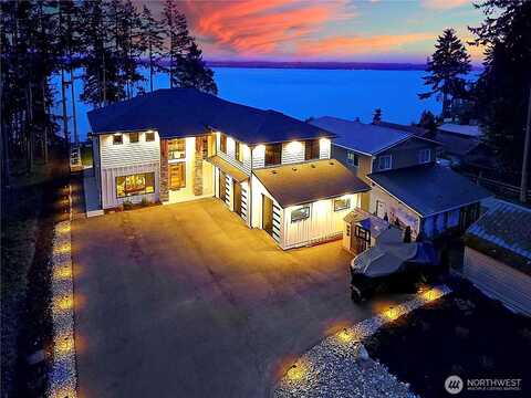 Se Camano Drive, Camano Island, WA 98282