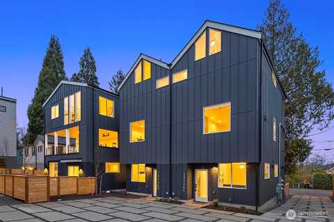 39Th Avenue Ne #C, Seattle, WA 98125