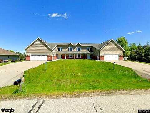 N6021 Westview Drive #1, Fond Du Lac, WI 54937