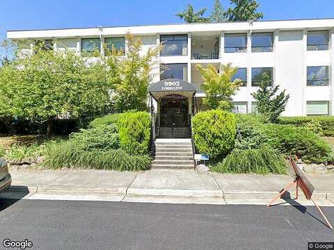 Ne 4Th Street, Bellevue, WA 98004