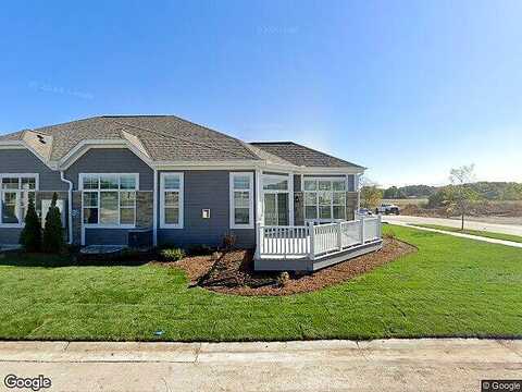 N Verona Circle #19, Grafton, WI 53024