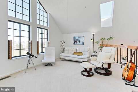 Birkenhead Pl #F, ALEXANDRIA, VA 22315