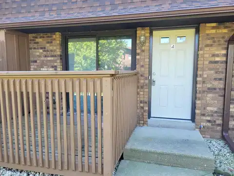 Bowers Boulevard #Lt 2D Apt 4, Delavan, WI 53115