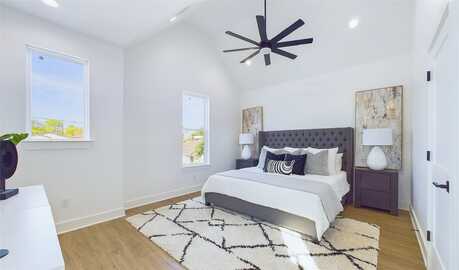 Broom Street #B, Houston, TX 77091