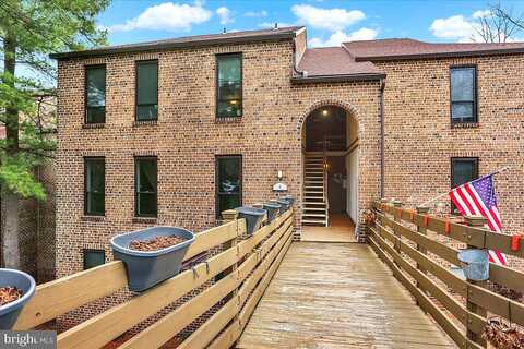 Fairway Rd #B, READING, PA 19607