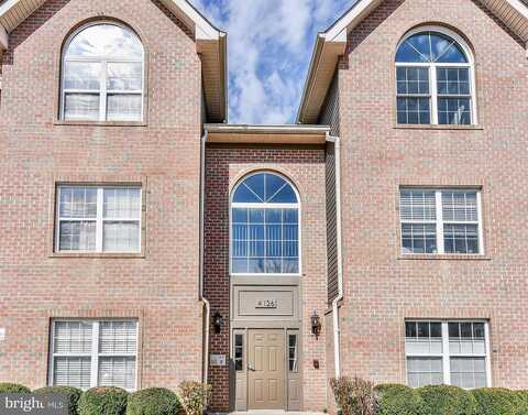 Monument Ct #302, FAIRFAX, VA 22033