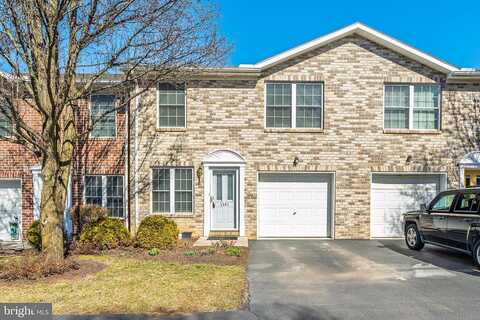 Mark Dr #3591, YORK, PA 17402