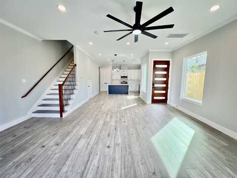 Dennis Street, Houston, TX 77004