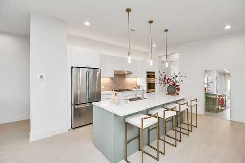 Ventas Drive, Houston, TX 77047