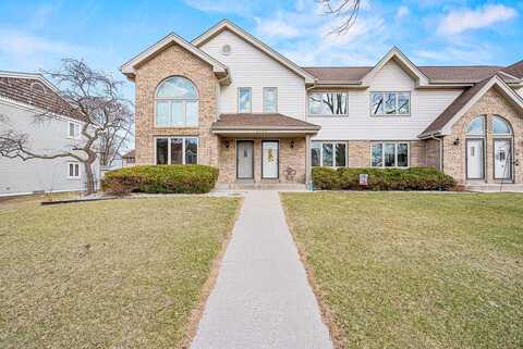 Cliff-Alex Court S #C, Waukesha, WI 53189