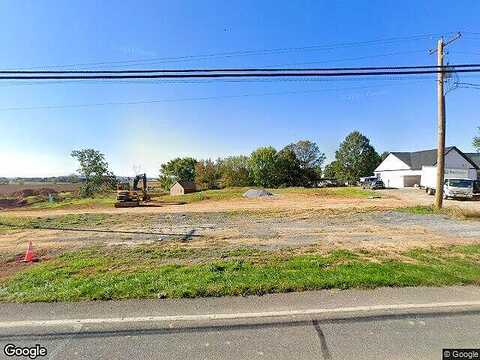 Harrisburg Ave, MOUNT JOY, PA 17552