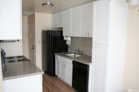 Delucchi Ln #H, Reno, NV 89502