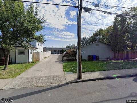 Ne Liberty Ave, Gresham, OR 97030