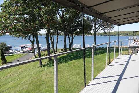 S Lake Shore Drive #1-C2, Lake Geneva, WI 53147