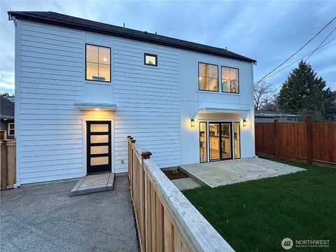 36Th Avenue Sw #2, Seattle, WA 98126