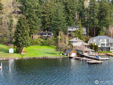Juanita, KIRKLAND, WA 98034