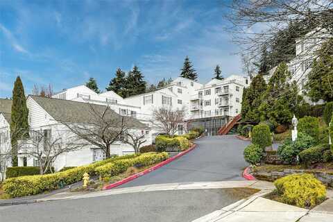 3990 129 Place Se #302, Bellevue, WA 98006