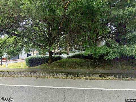 Newport Way Nw #47F, Issaquah, WA 98027