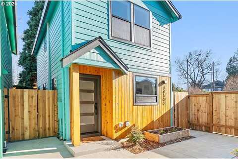 Se Claybourne St #C, Portland, OR 97202