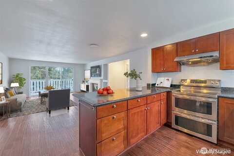 Se 41St Lane Se #24, Bellevue, WA 98006