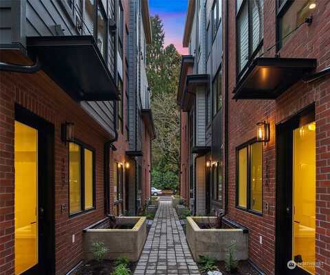 15Th Avenue E #7, Seattle, WA 98112
