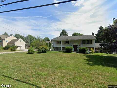 Family Dr, CARLISLE, PA 17013