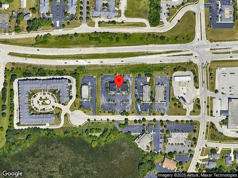 Waterstone Court, Pewaukee, WI 53072