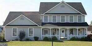 Rolling Meadow Rd, LEBANON, PA 17046