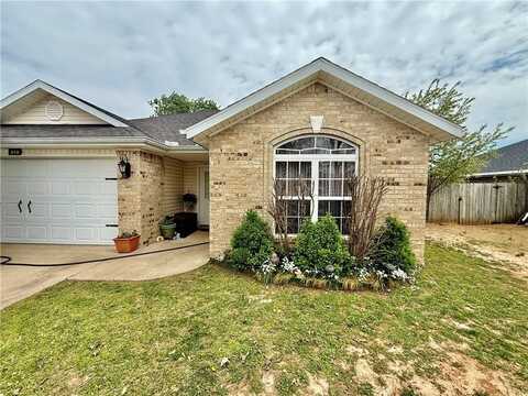 510 Maplewood DR, Centerton, AR 72719