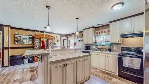 21722 Sibley RD, Sulphur Springs, AR 72768