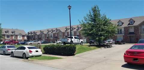 1779 N Chestnut AVE, Fayetteville, AR 72703