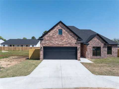 1900 Yellowstone DR, Barling, AR 72903