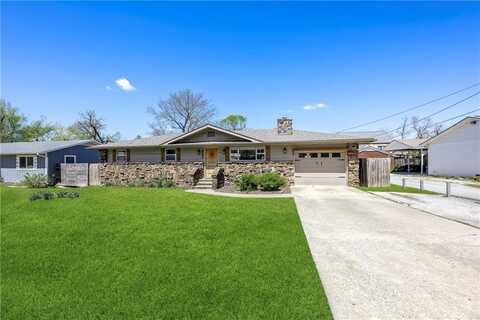 802 SW 2nd ST, Bentonville, AR 72712