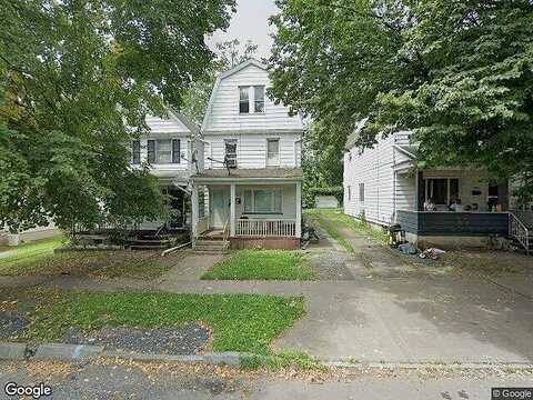 Madison Street, Beach Haven, PA 18702