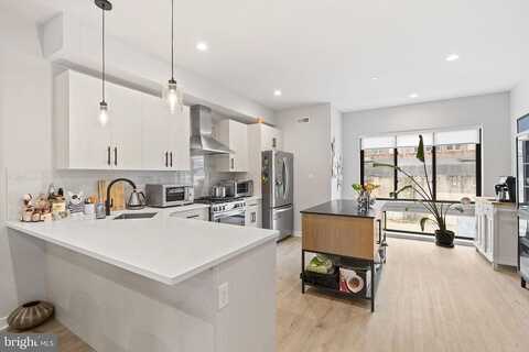 Master St W #A7, PHILADELPHIA, PA 19122