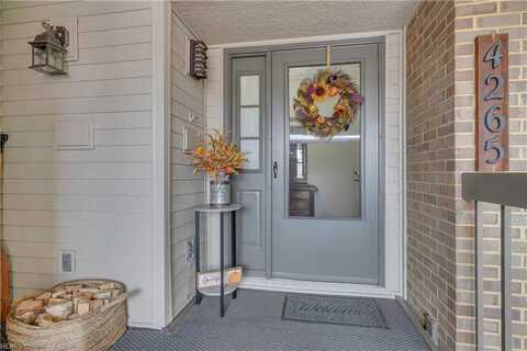 Hatton Point Lane #48, Portsmouth, VA 23703