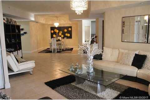66Th, DORAL, FL 33178
