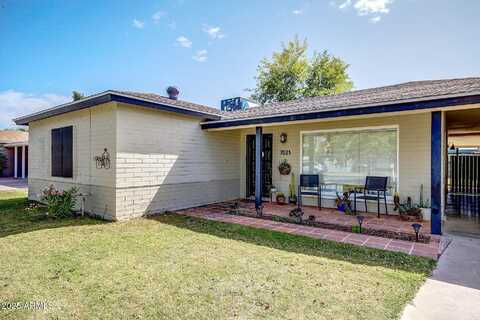 7023 N 11TH Place, Phoenix, AZ 85020