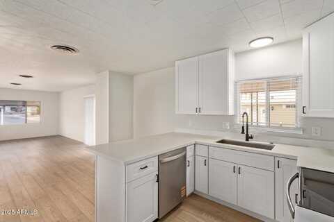 714 S 86th, Mesa, AZ 85208