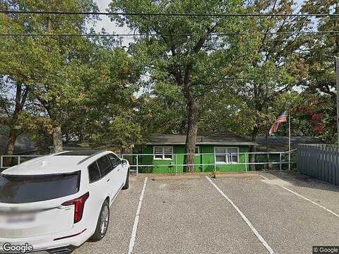 E Hiawatha Dr, Wisconsin Dells, WI 53965