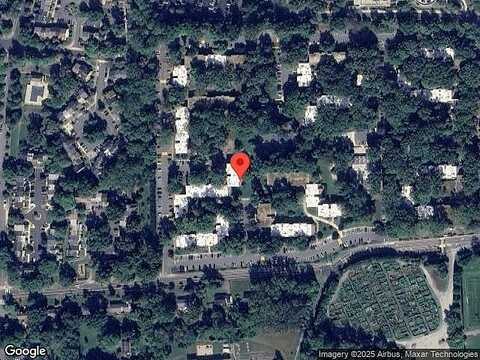 Woodburn Village Dr, ANNANDALE, VA 22003