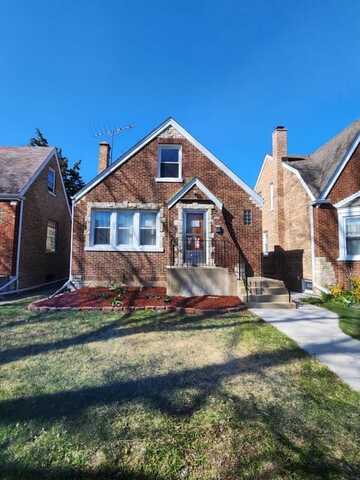 5054 W. NEWPORT Avenue, Chicago, IL 60641