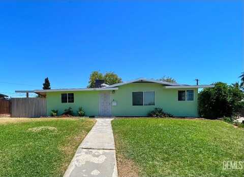 1013 Oxford Court, Bakersfield, CA 93305