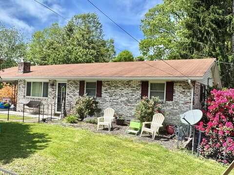118 Christopher Drive, GLEN MORGAN, WV 25813