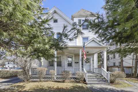 790 North St, Pittsfield, MA 01201