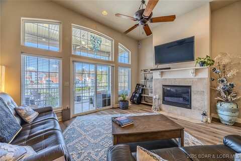 478 Lakeshore Drive, Lake Ozark, MO 65049