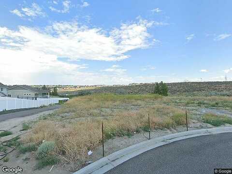 Bella, RICHLAND, WA 99352