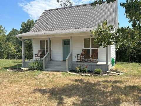 5703 MC 5004, Valley Springs, AR 72687
