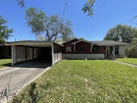 310 S 22nd Street, Kingsville, TX 78363