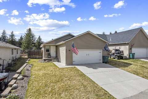32347 10th Ave, Spirit Lake, ID 83869